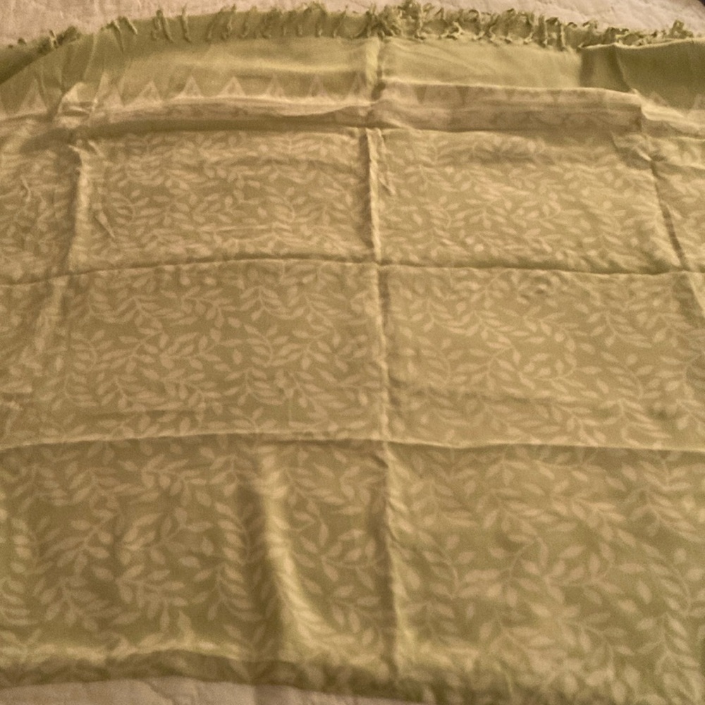 Large rayon shawl, beach coverup or home decor. Lime green/cream, from 80s.
